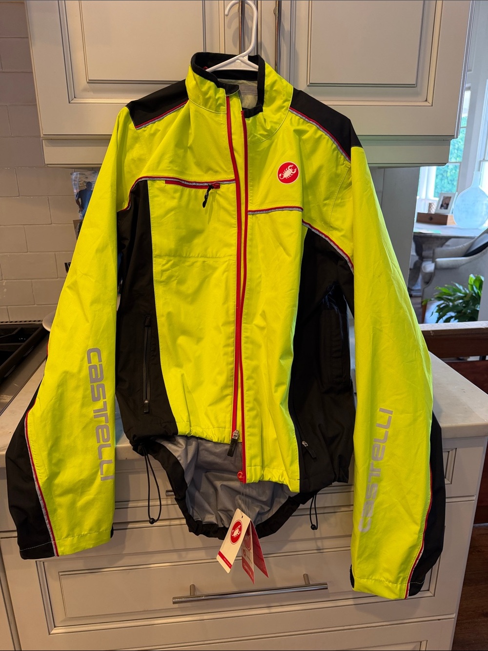 Castelli Men's High-Visibility Yellow Performance Cycling Jacket